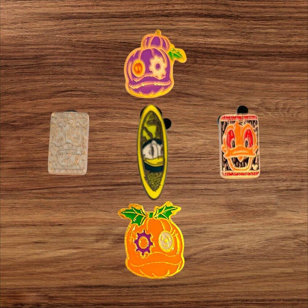 5 Donald Duck Disney Parks Trading Pins, Plus 2 Bonus Pins